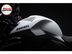 Ducati Monster V2+ 2026 nieuw – foto 9 van 14
