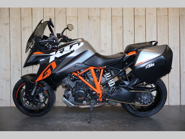 ktm - 1290-super-duke-gt
