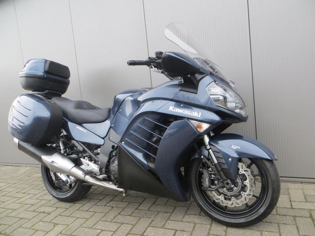 kawasaki - 1400-gtr