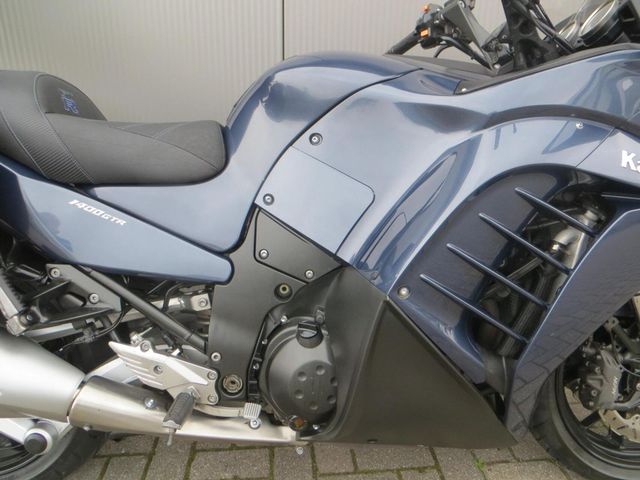 kawasaki - 1400-gtr