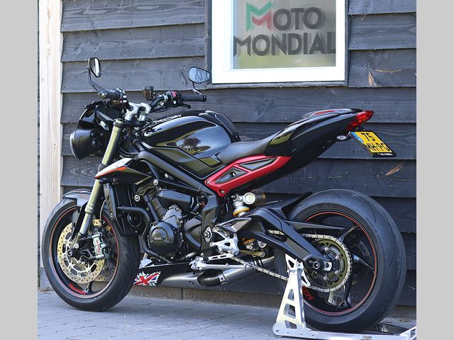 triumph - street-triple-rs