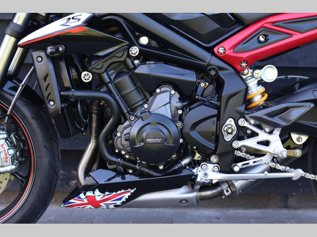 triumph - street-triple-rs