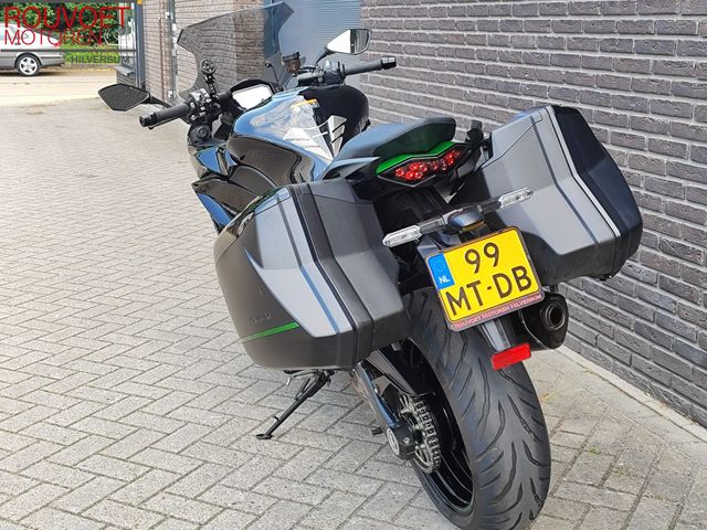 kawasaki - ninja-1000sx-performance