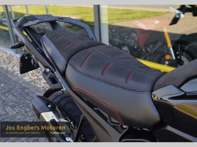 bmw - r-1300-gs