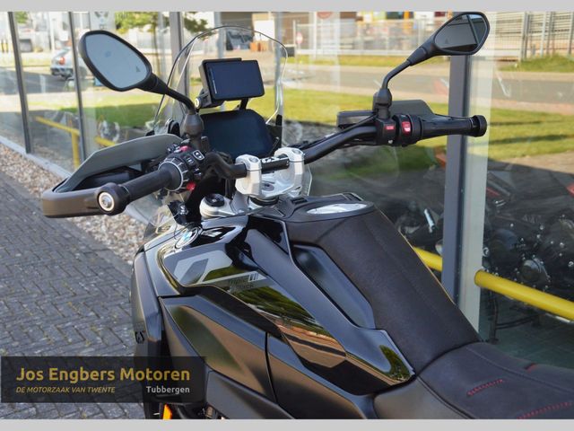 bmw - r-1300-gs
