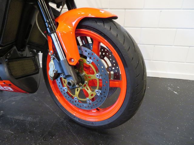 aprilia - tuono-1000-r