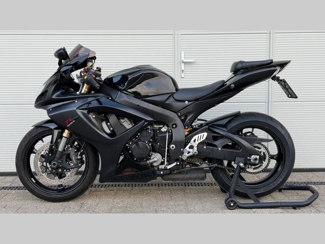 suzuki - gsx-r-600