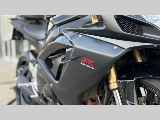 suzuki - gsx-r-600