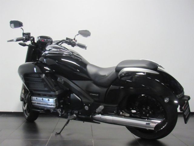 honda - f6-c-gl-1800-valkyrie