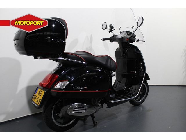 vespa - gts-250