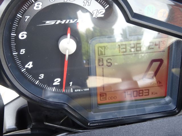 aprilia - sl-750-shiver
