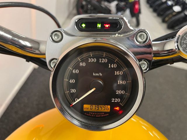 harley-davidson - sportster-custom-xl-883-c