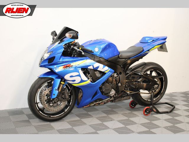 suzuki - gsx-r-750