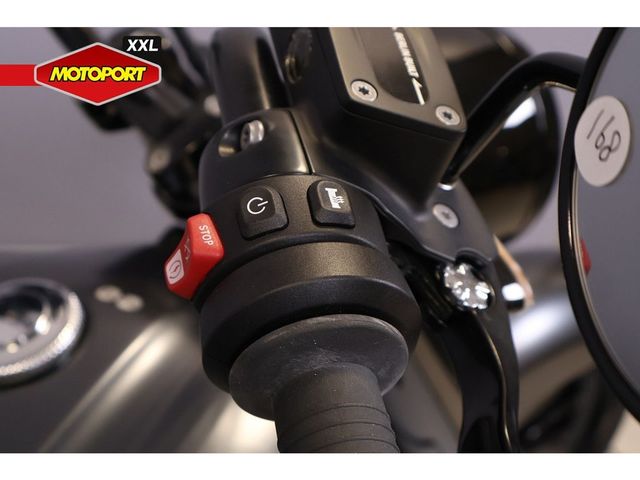 bmw - r-18-rocktane