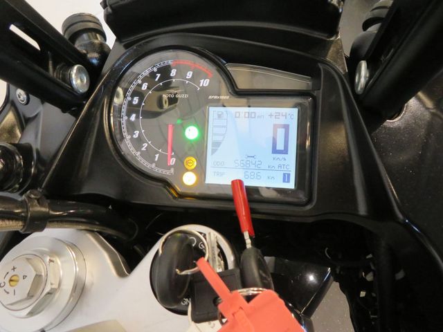 moto-guzzi - stelvio-1200-8v-abs