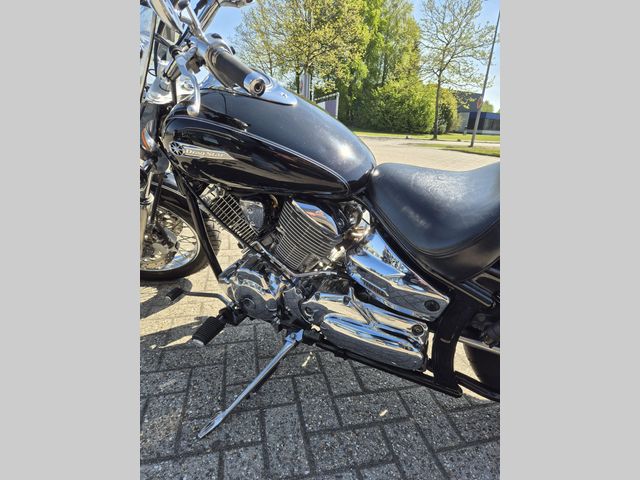 yamaha - xvs-1100-dragstar