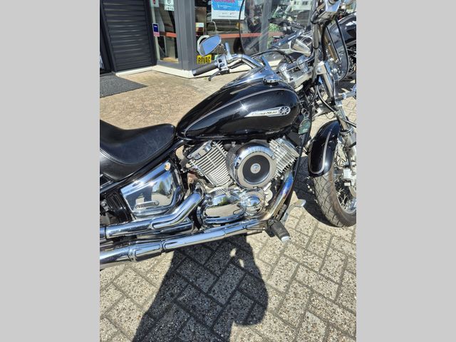 yamaha - xvs-1100-dragstar
