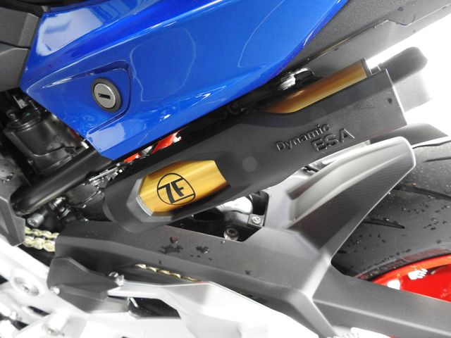 bmw - f-900-r