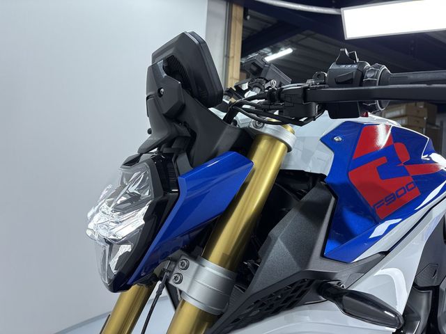 bmw - f-900-r
