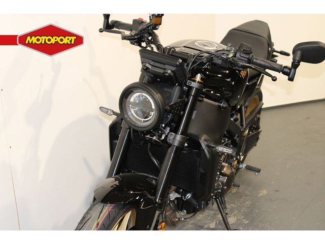 yamaha - xsr-900
