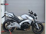 SUZUKI GSR 600
