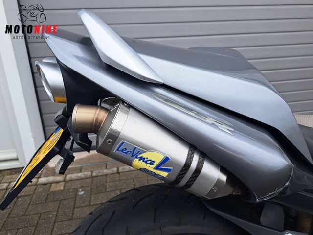 suzuki - gsr-600