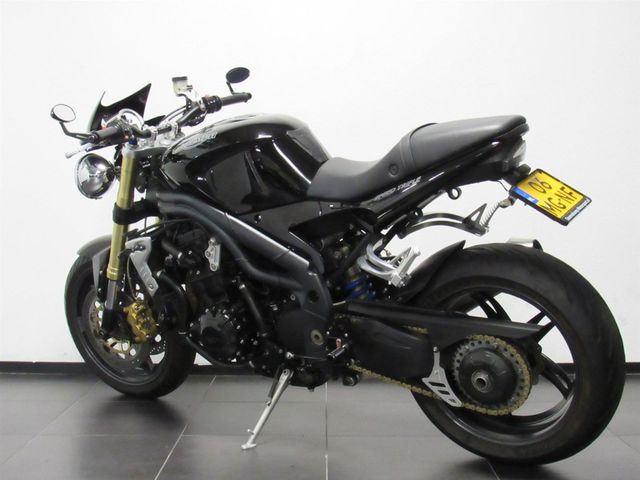 triumph - speed-triple-1050
