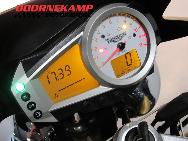 triumph - speed-triple-1050