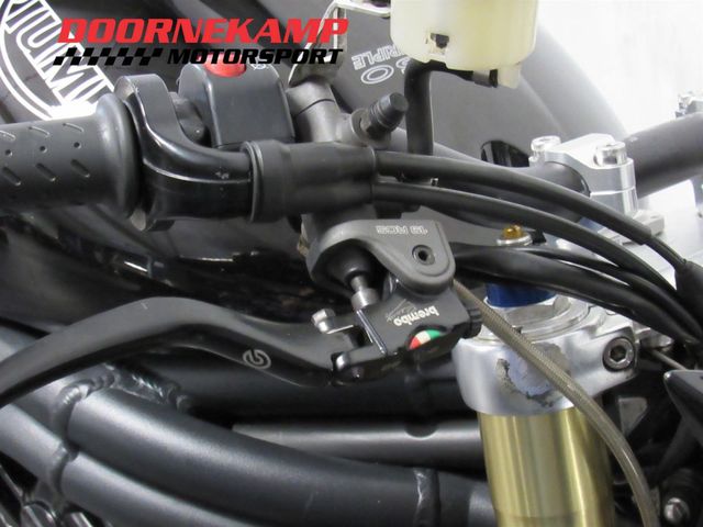 triumph - speed-triple-1050