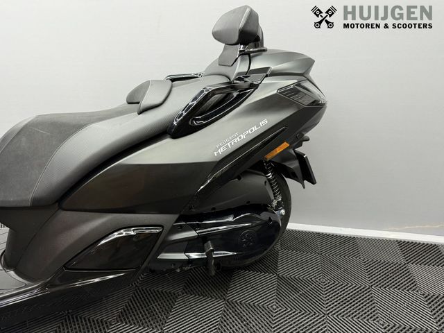 peugeot - metropolis-400