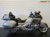 HONDA GL 1800 GOLDWING
