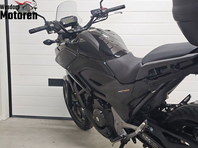 honda - nc-750-x-dct