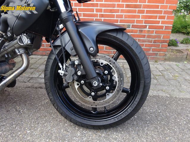 suzuki - gladius-abs