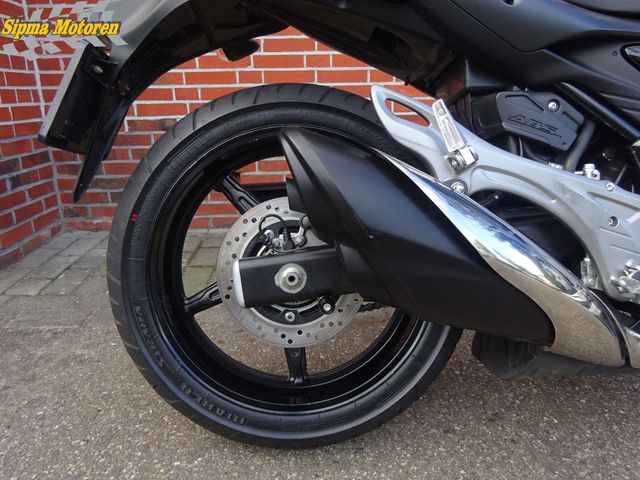 suzuki - gladius-abs