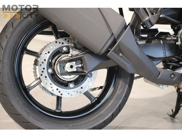 suzuki - v-strom-800