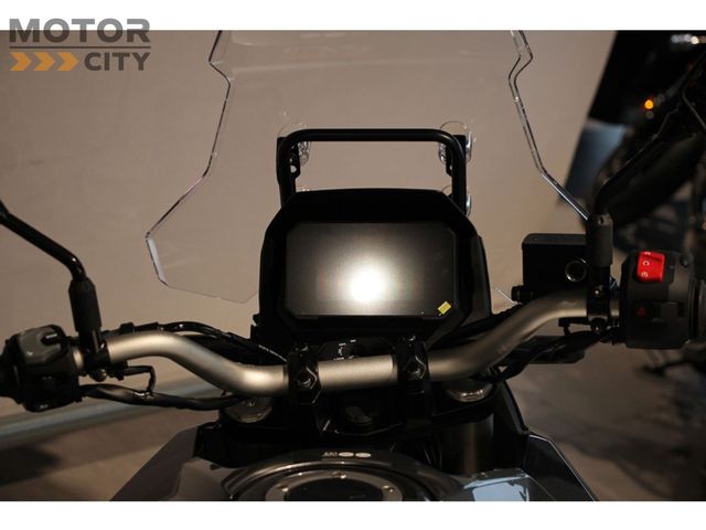 suzuki - v-strom-800