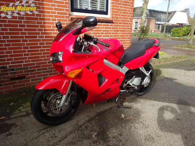 honda - vfr-800-fi
