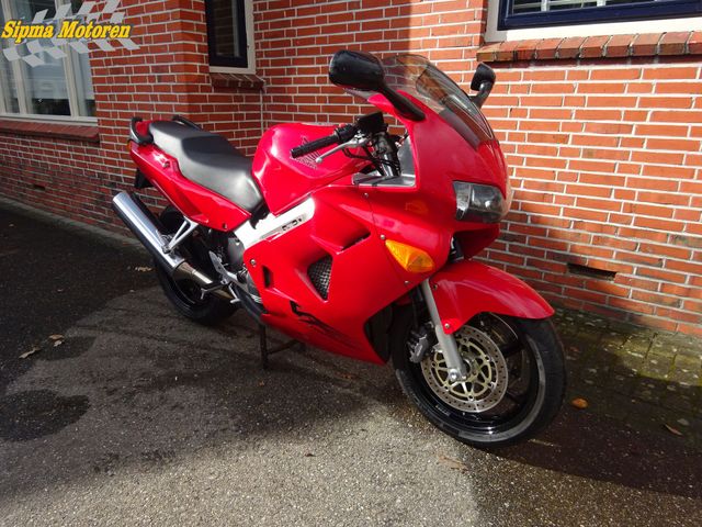 honda - vfr-800-fi
