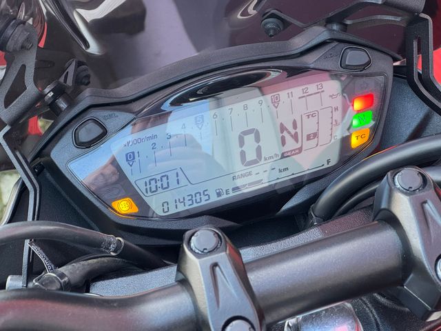 suzuki - gsx-s-750-a