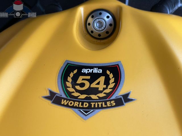 aprilia - tuono-v4-1100