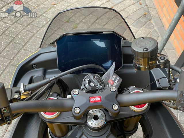 aprilia - tuono-v4-1100
