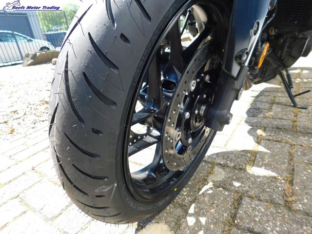 yamaha - mt-09-y-amt