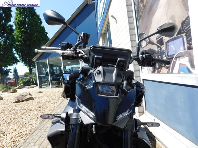 yamaha - mt-09-y-amt