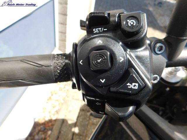 yamaha - mt-09-y-amt