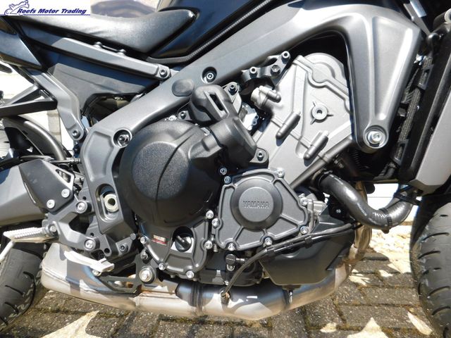 yamaha - mt-09-y-amt