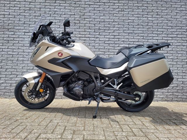 honda - nt-1100-dct