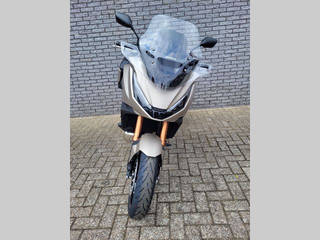 honda - nt-1100-dct