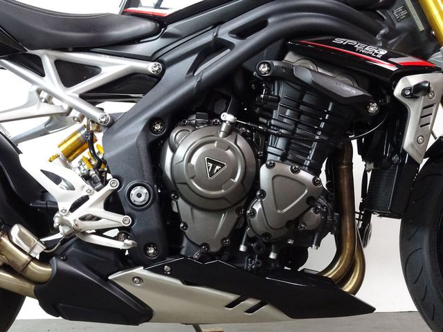 triumph - speed-triple-1200-rs