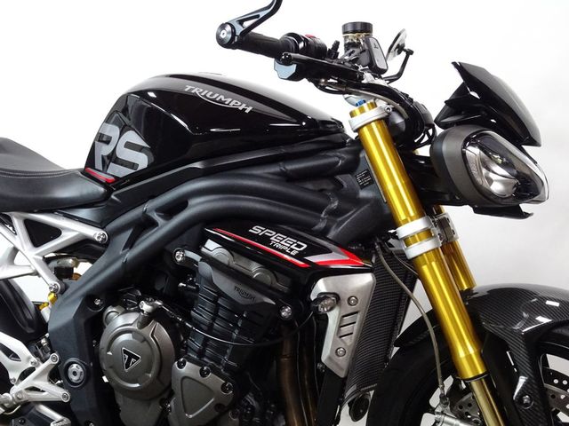 triumph - speed-triple-1200-rs