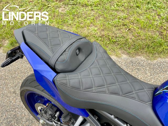 yamaha - mt-09-y-amt